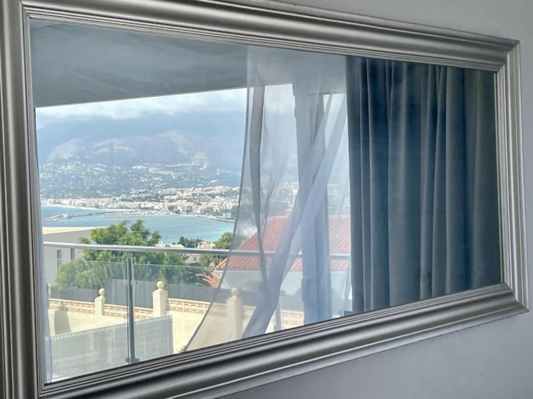 فيلا Magnificent View And Pool البير المظهر الخارجي الصورة