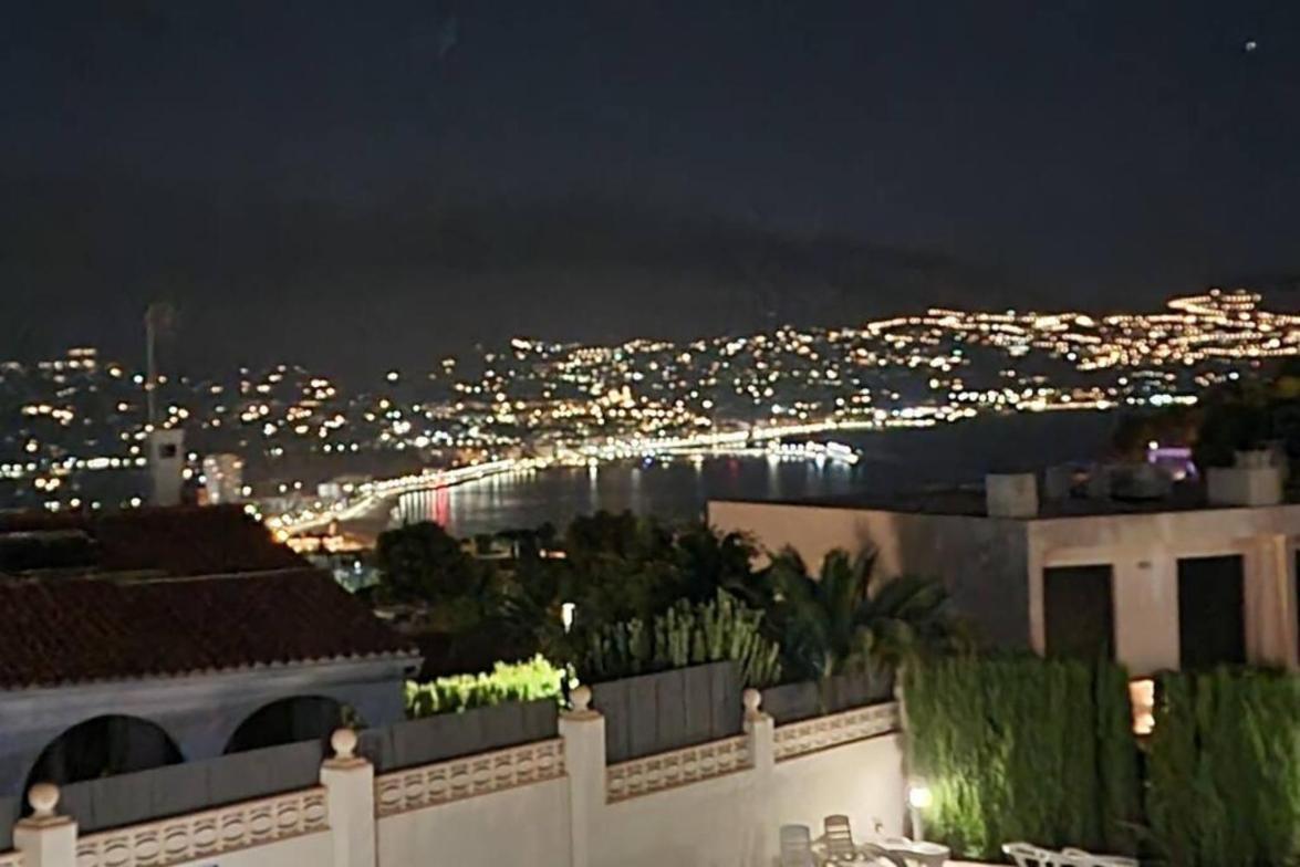 فيلا Magnificent View And Pool البير المظهر الخارجي الصورة