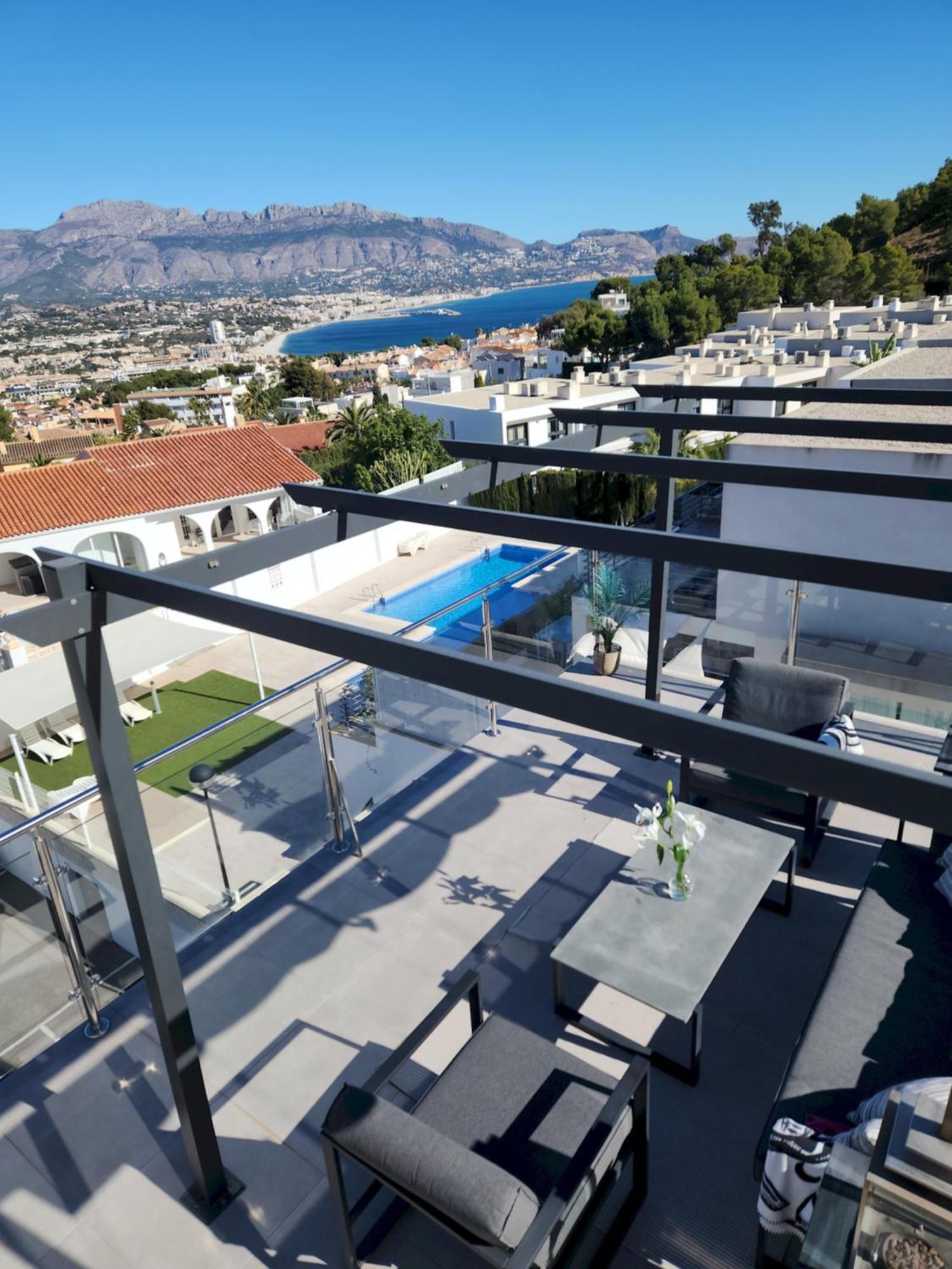 فيلا Magnificent View And Pool البير المظهر الخارجي الصورة