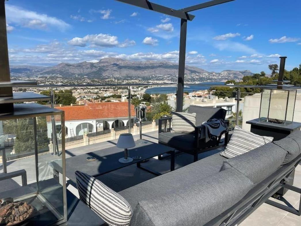 فيلا Magnificent View And Pool البير المظهر الخارجي الصورة