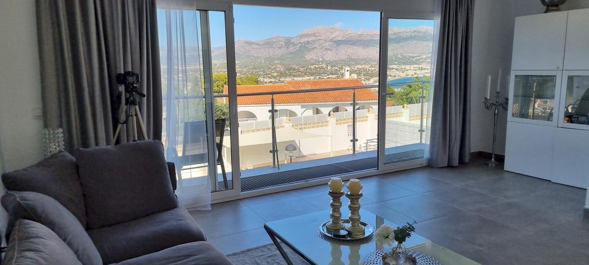 فيلا Magnificent View And Pool البير المظهر الخارجي الصورة